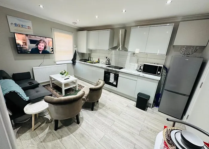 Stylish And Luxury Flat In Lnd