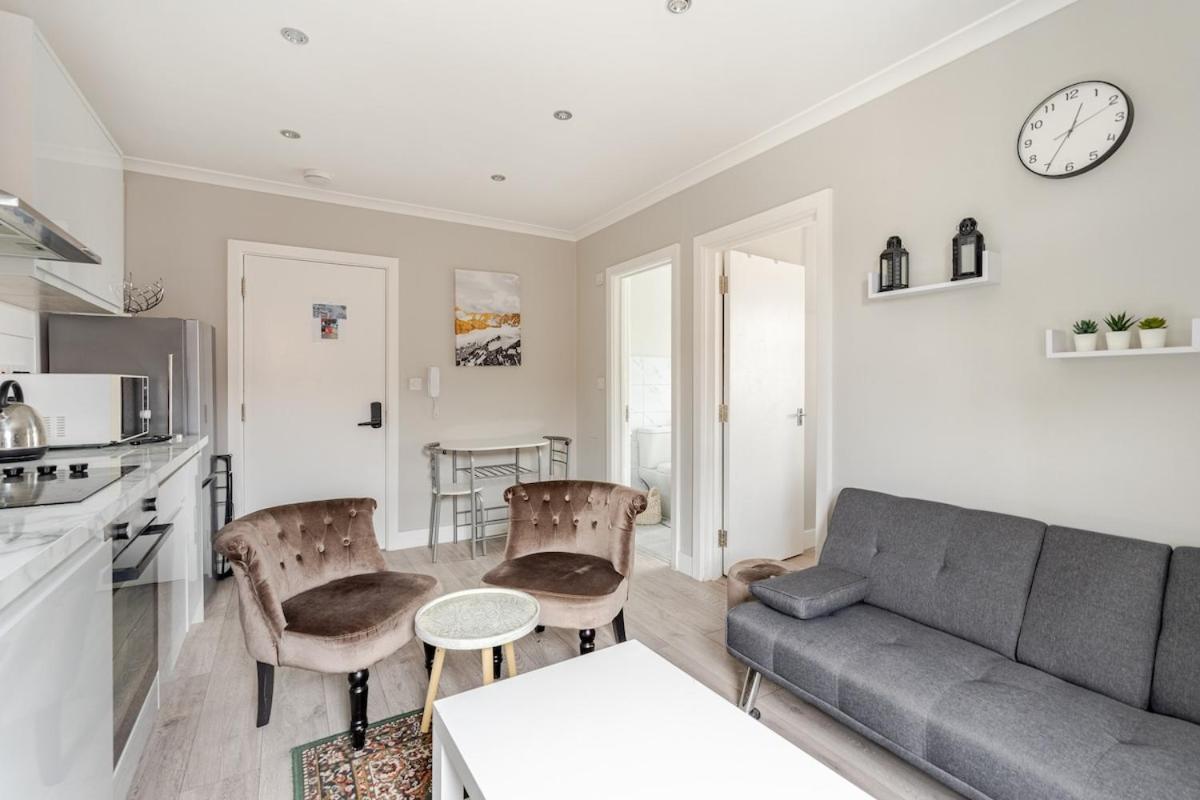 Apartment Stylish And Luxury Flat In Lnd